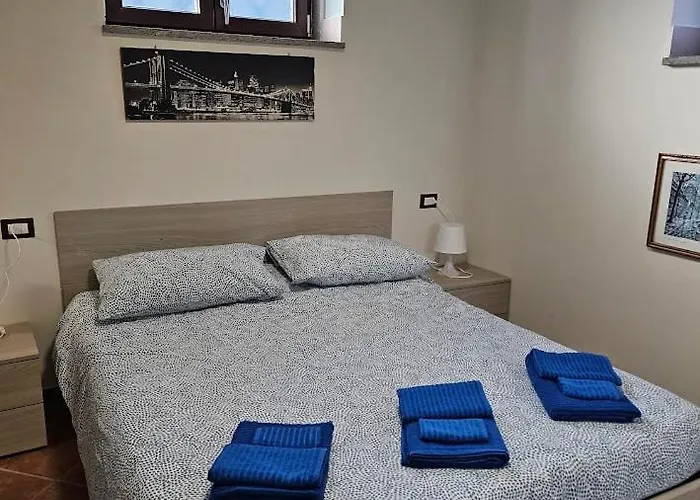 Polio Nyaraló Castel di Sangro